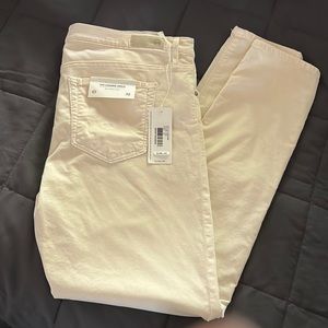 AG Adriano Goldschmied “The Legging Ankle” Super Skinny